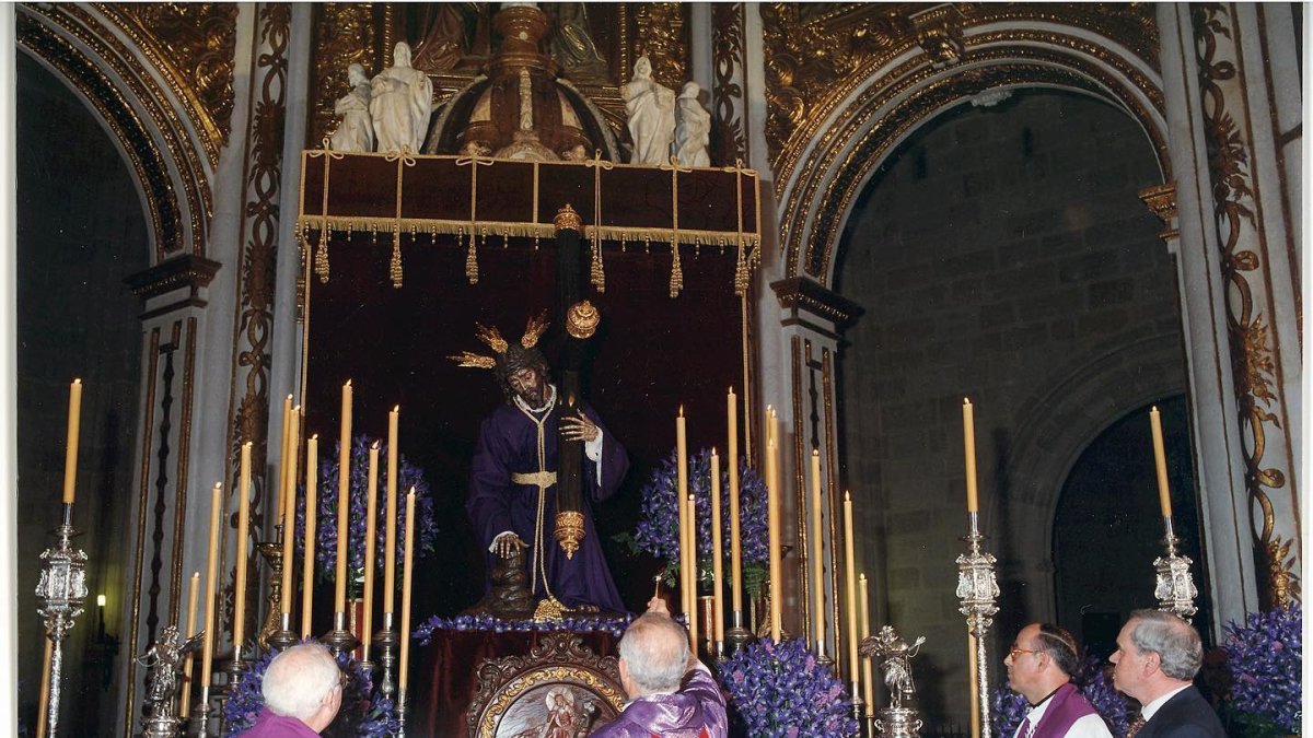 La Catedral de la Encarnación, acogió en el año 1995, la bendición del Señor de Pasión.
