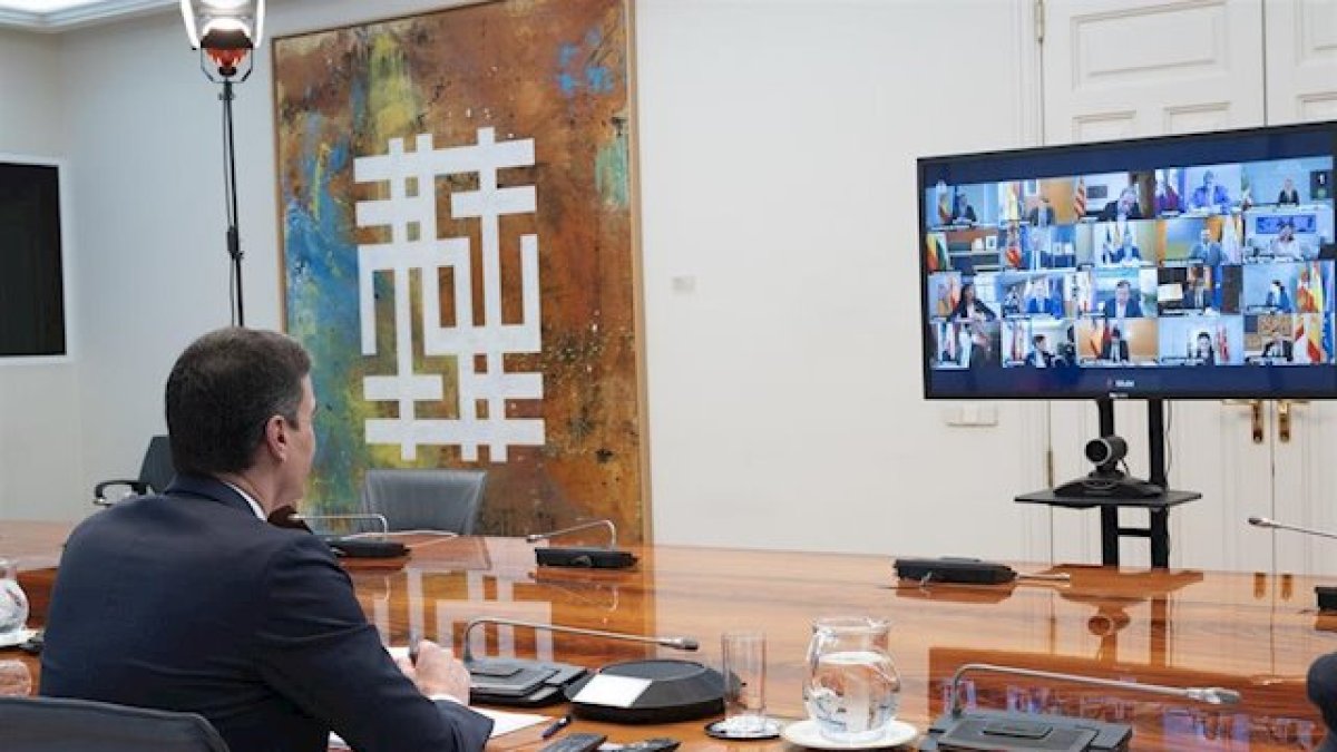 Sánchez, durante su reunión con los presidentes autonómicos.