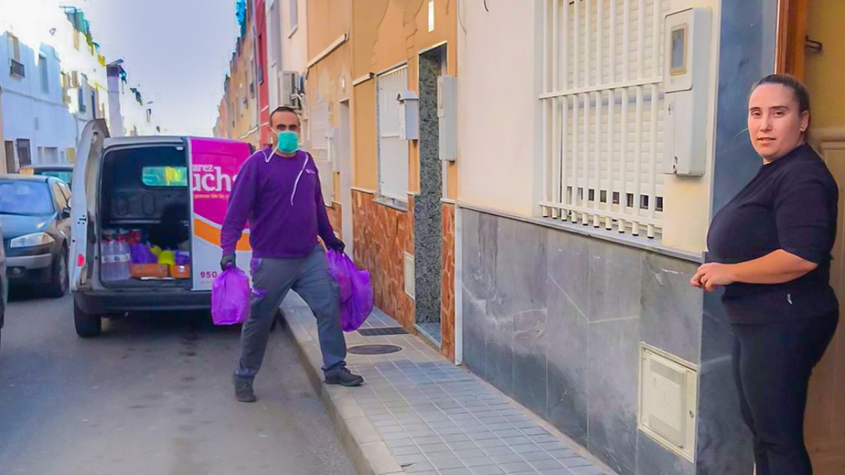 Cash Borosa, comprometidos y solidarios