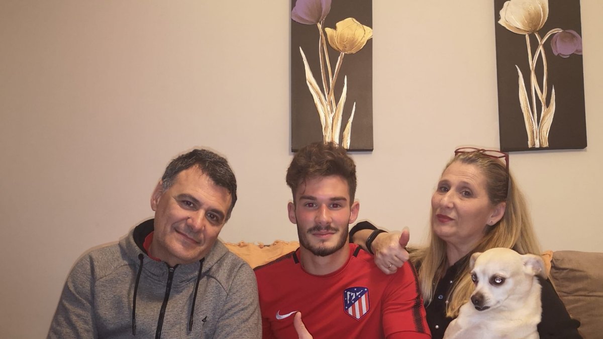 La familia Saldaña Baeza en casa durante el confinamiento.
