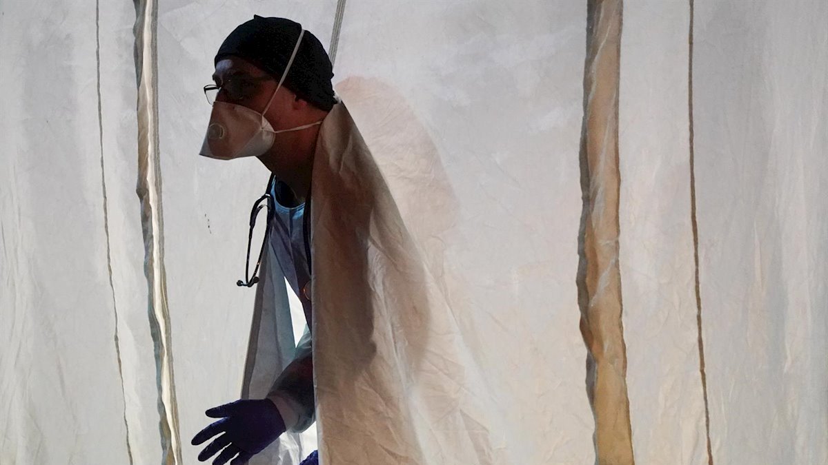 La curva nacional se ralentiza poco a poco.