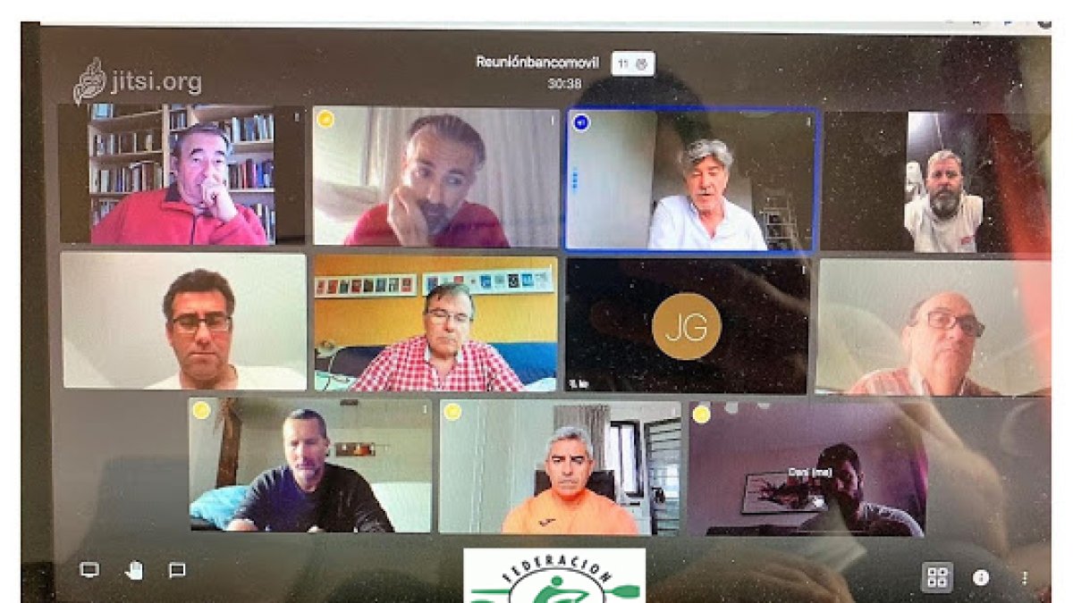 Reunión virtual con los clubes del remo andaluz.