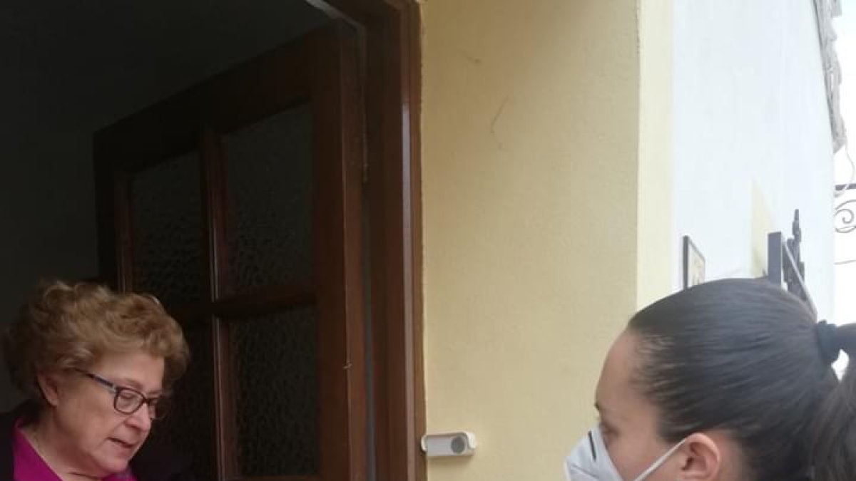 El material de protección se ha repartido a domicilio.