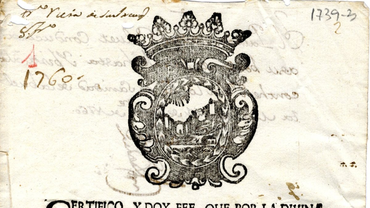 Pasaporte conservado tras el naufragio.