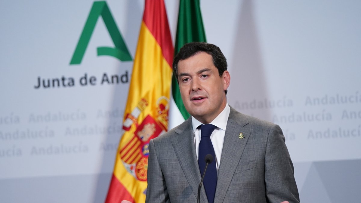 Juanma Moreno, en la comparecencia de este domingo.