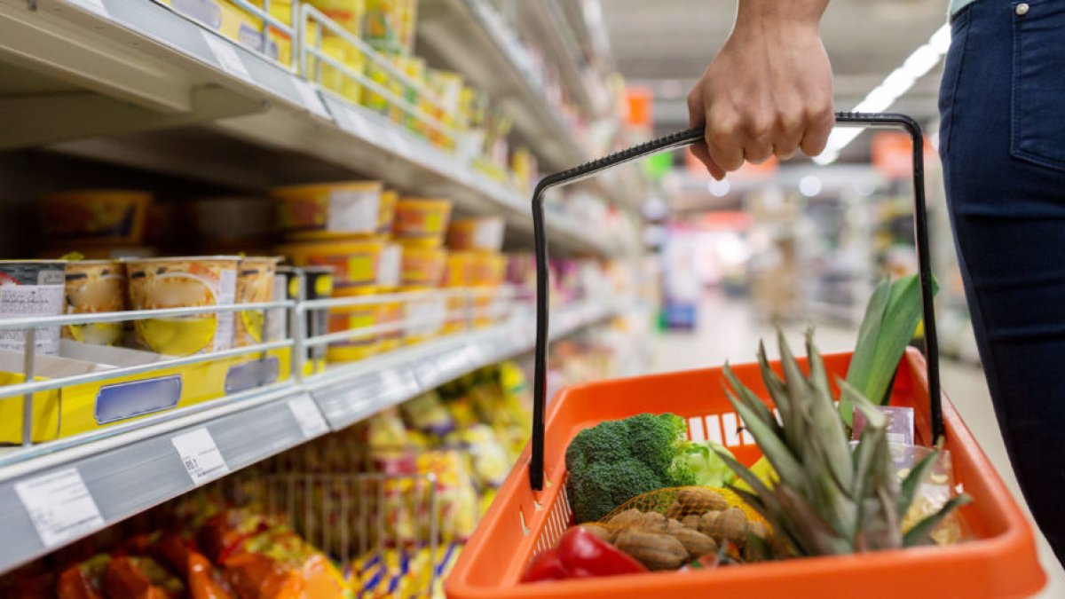 Uno de cada cinco españoles ha realizado la compra a través de un supermercado \'online\'.