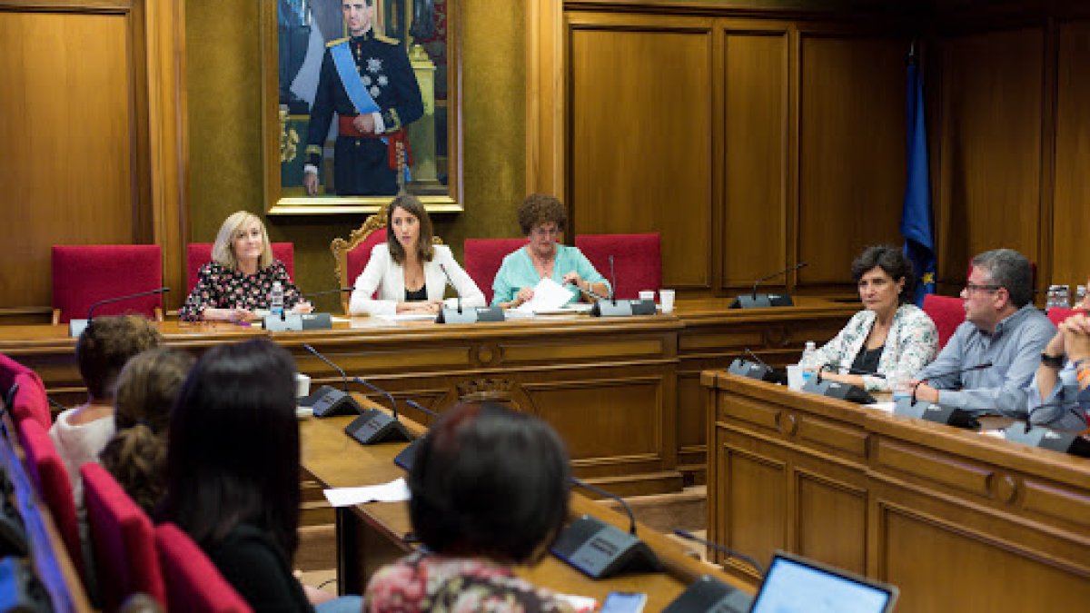 Reunión del Consejo Provincial de Mujeres, en una imagen de archivo.