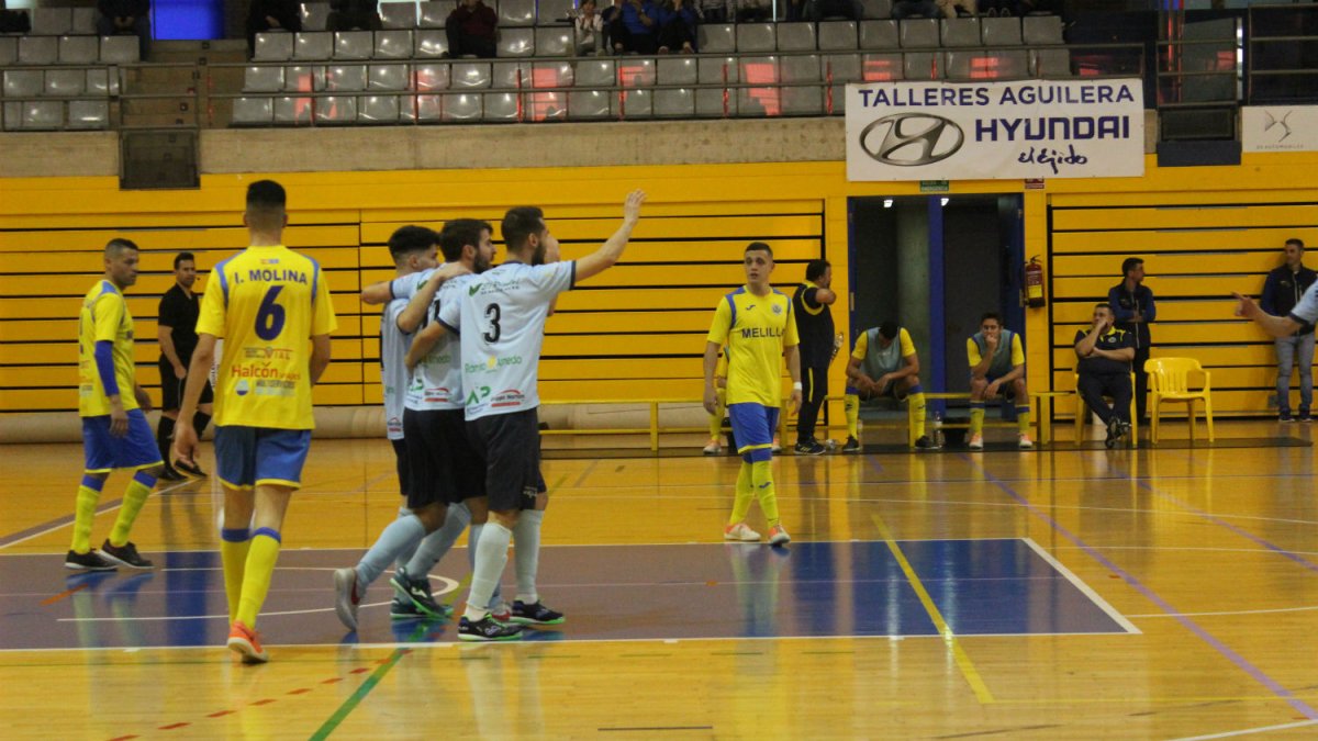 Los jugadores celestes celebrando un gol.