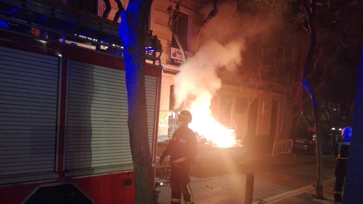 Incendio en la calle Antonio González Egea