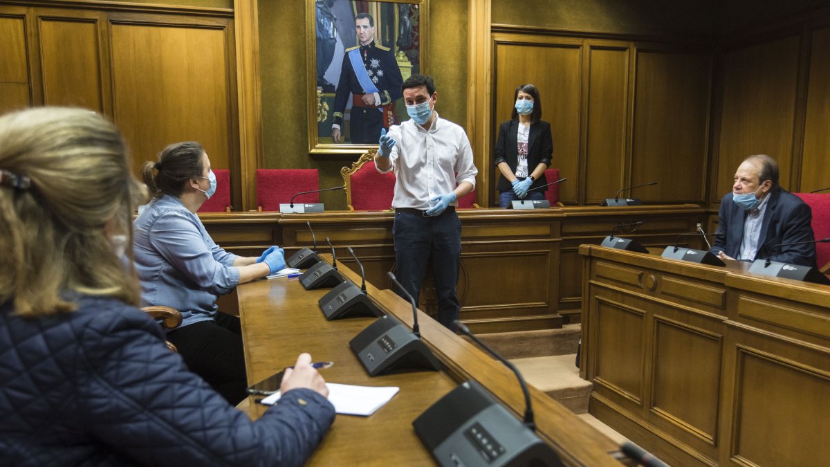 Reunión de coordinación del ‘Plan Contigo’ entre la Diputación Provincial, Asempal y el Banco de Alimentos.