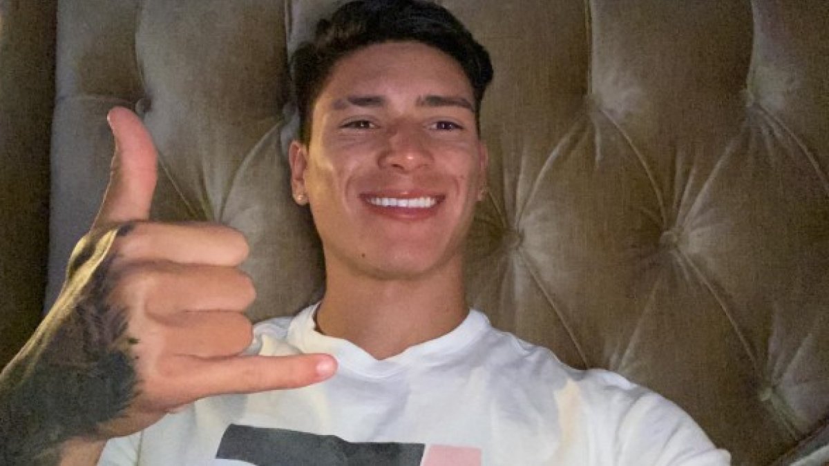 Darwin Núñez ya está en la capital almeriense.