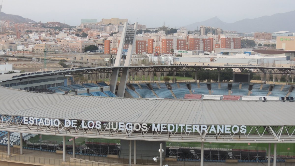 El Mediterráneo ya espera a los futbolistas del Almería.