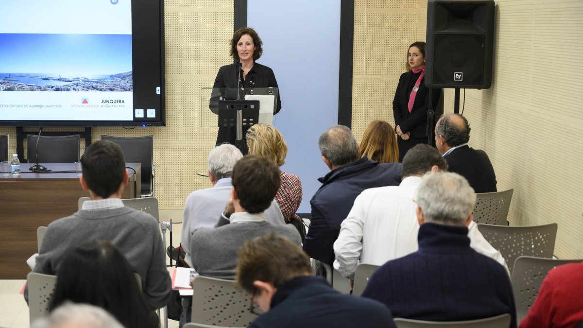 La Concejala de Presidencia, María Vázquez.