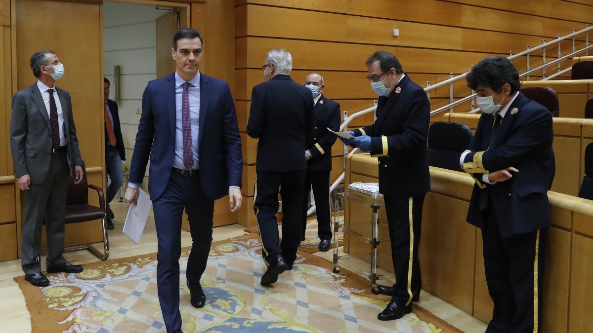 El presidente del Gobierno, Pedro Sánchez, este martes a su llegada a la sesión de control al Gobierno en el Senado.