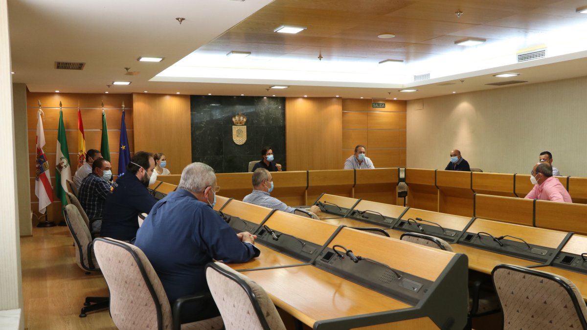 Reunión con los presidentes de las Juntas Locales.
