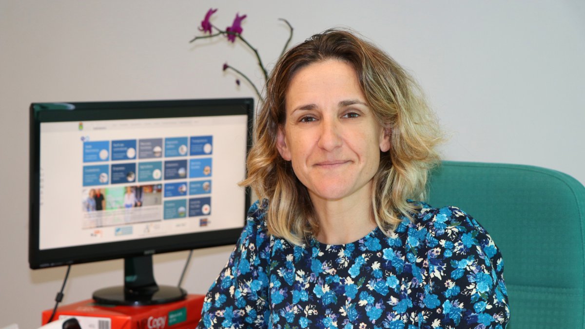 Imagen de la edil de Comercio, Sanidad y Consumo, Montserrat Cervantes.