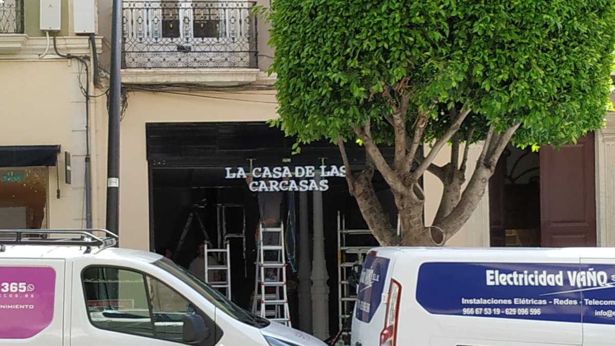 La Casa de las Carcasas se prepara para abrir en el centro de la ciudad.