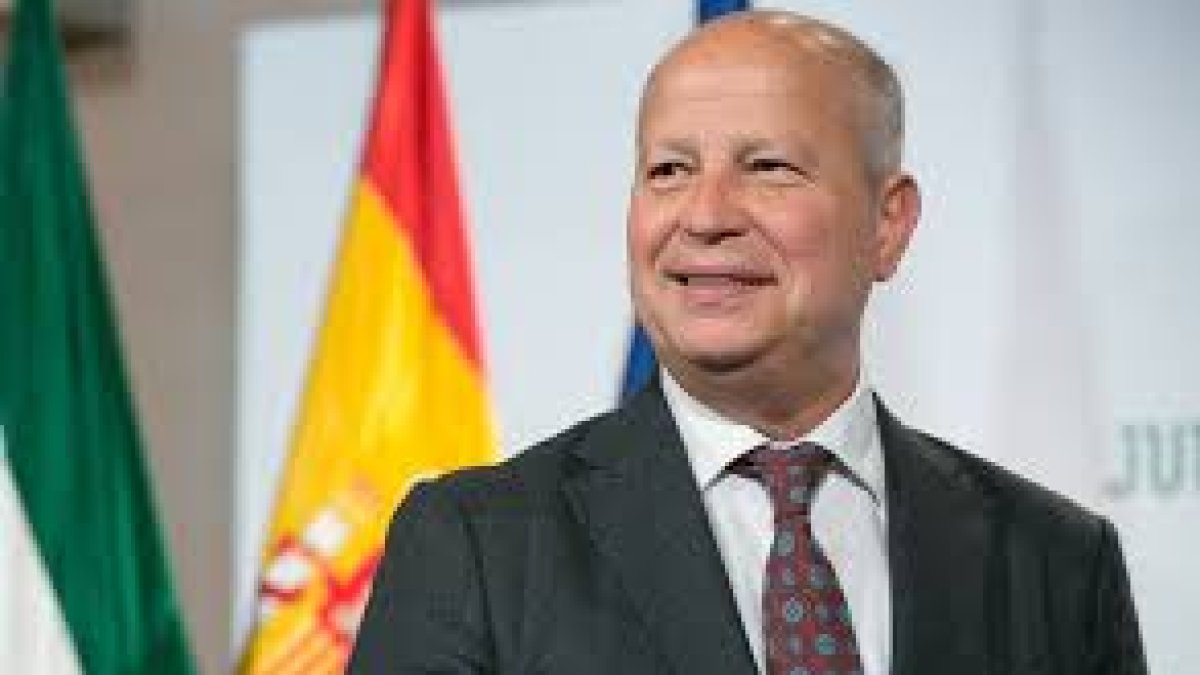 El consejero de Educación, Javier Imbroda, participaba este jueves en la reunión sectorial con el ministro y el resto de autonomías.