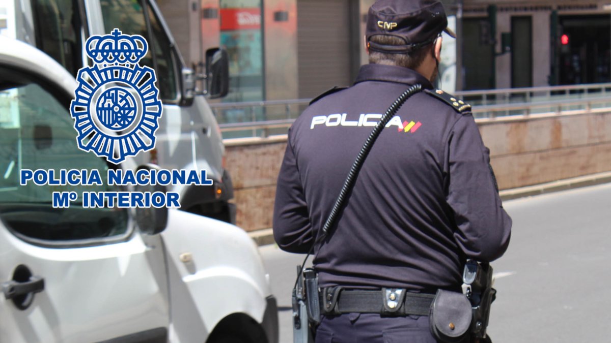 Un hombre de 46 años ha sido detenido en Almería.