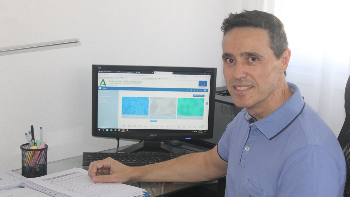 Víctor Gil Rodríguez, informático y profesor en el IES Aguadulce.