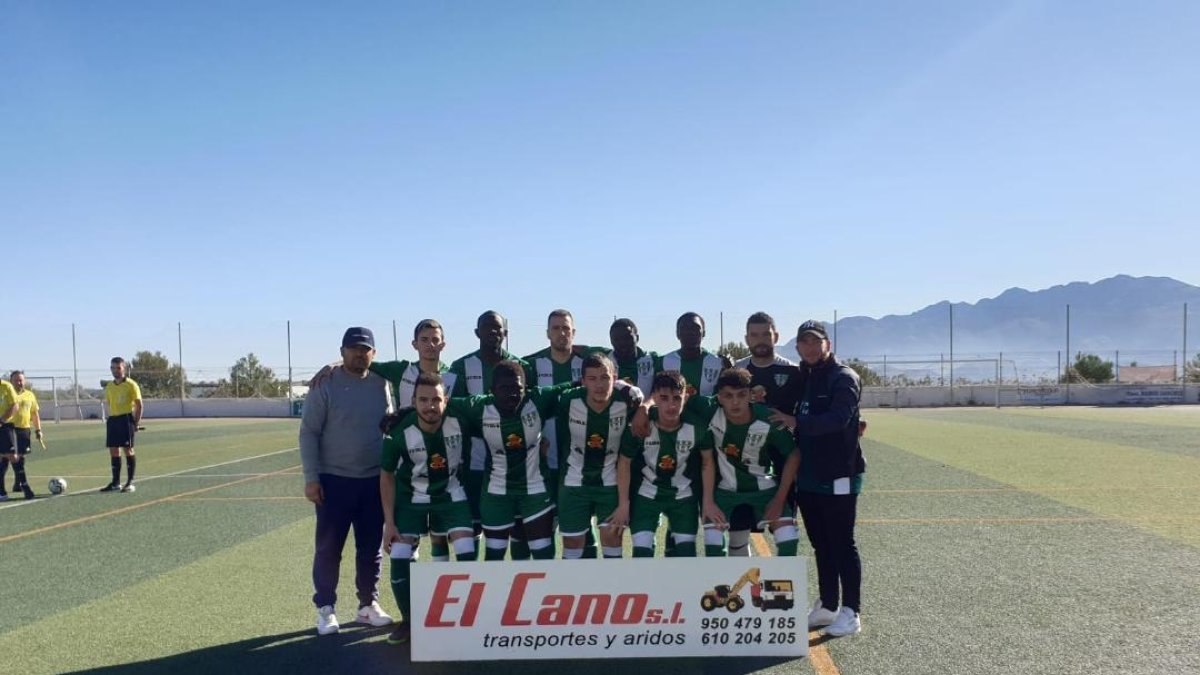 Los Gallardos logra ascender de categoría.