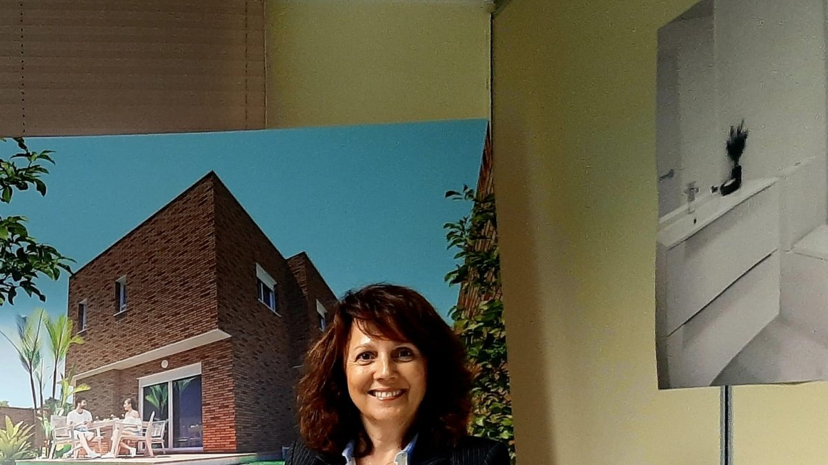 Cármenes del mediterráneo III CC Torrecárdenas, promotora Gestión Urbanística del Sureste.