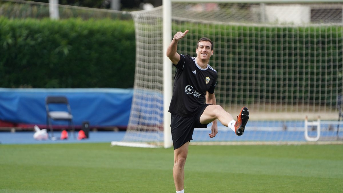 Fernando Martínez ejercitándose en el Anexo.