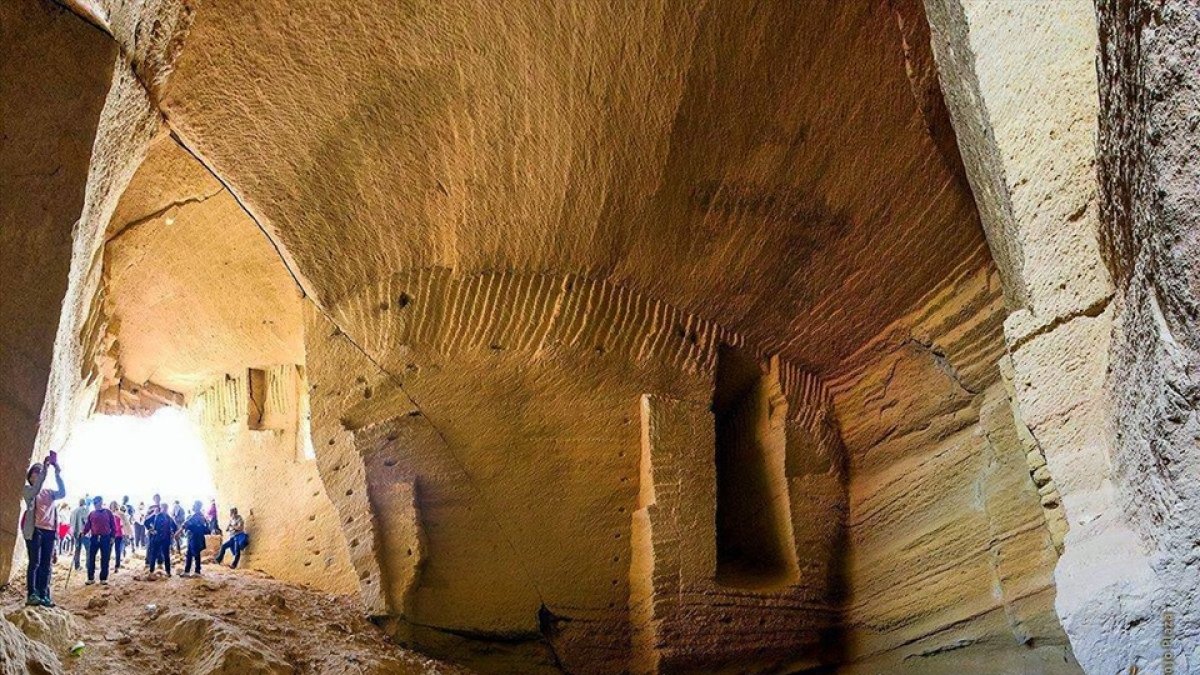 Imagen del interior de las canteras califales de Almería.