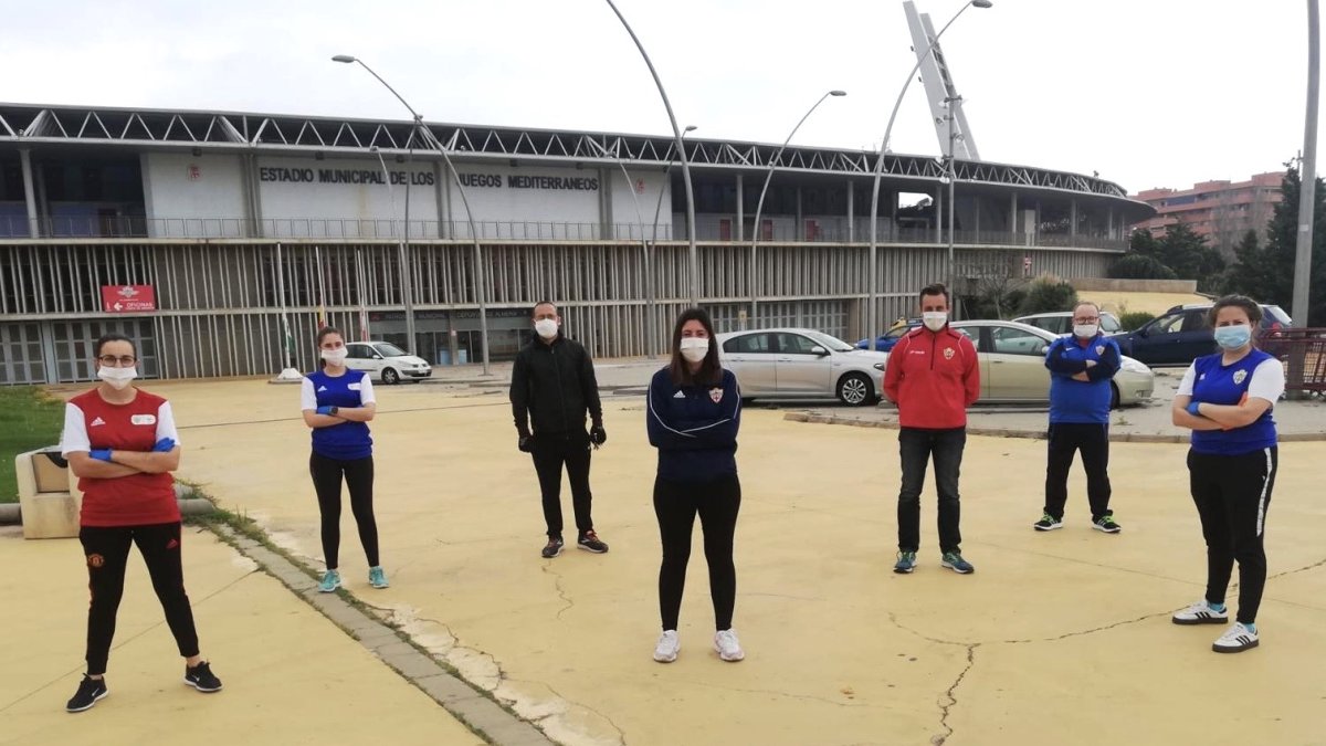 Lorena García y gran parte del equipo de la Fundación UDA.