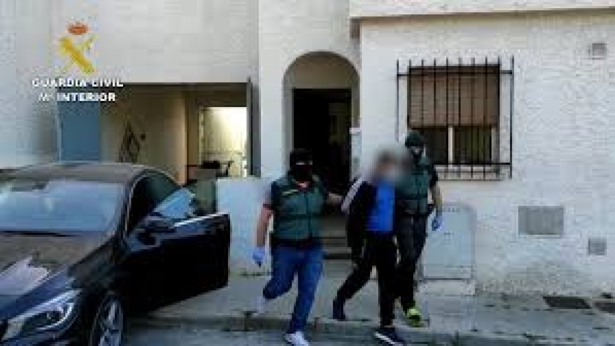 Tres detenidos en El Ejido acusados de un asesinato en diciembre relacionado con el narcotráfico.