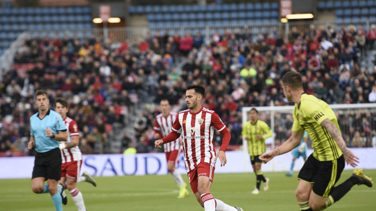 Lazo en el partido ante el equipo maño en casa.