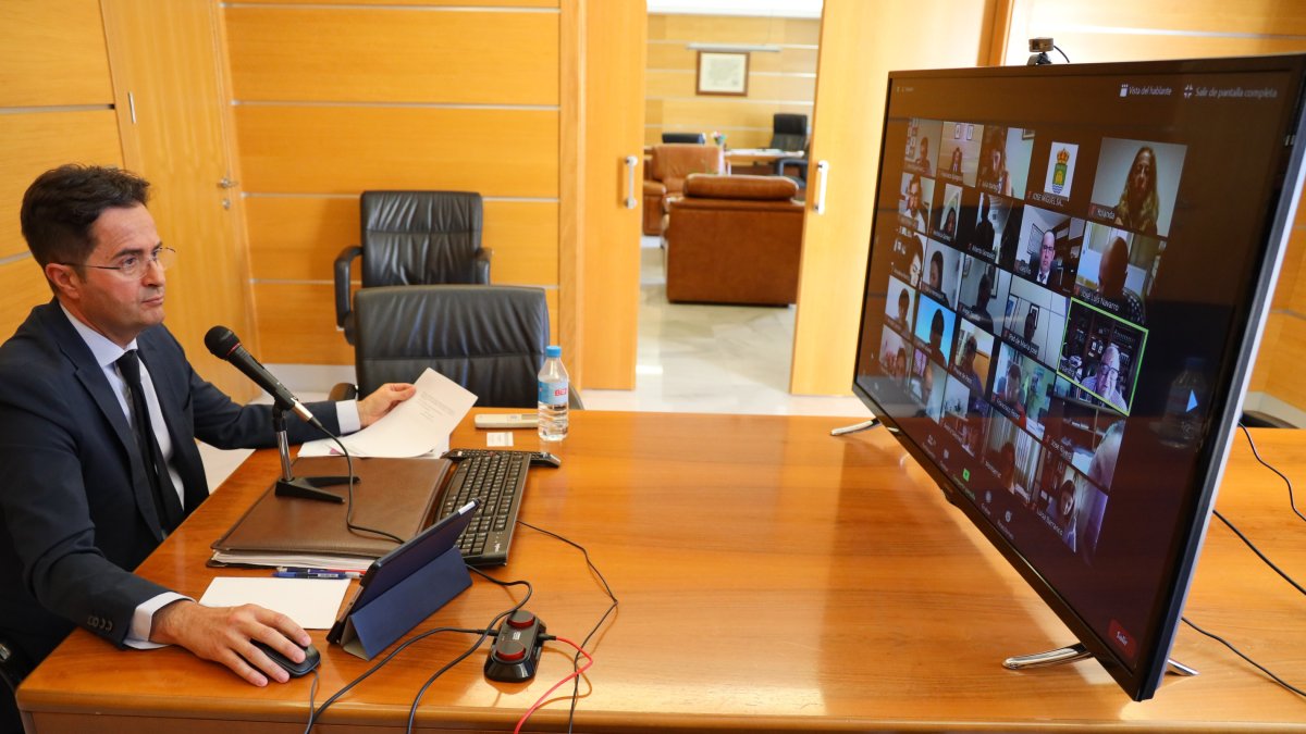 Una vez más, el pleno se ha celebrado de forma telemática para garantizar todas las medidas de seguridad y distanciamiento social.