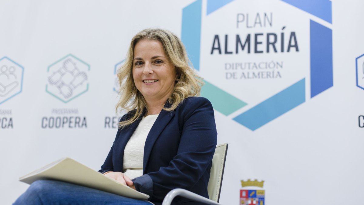 La diputada de Deportes María Luisa Cruz.