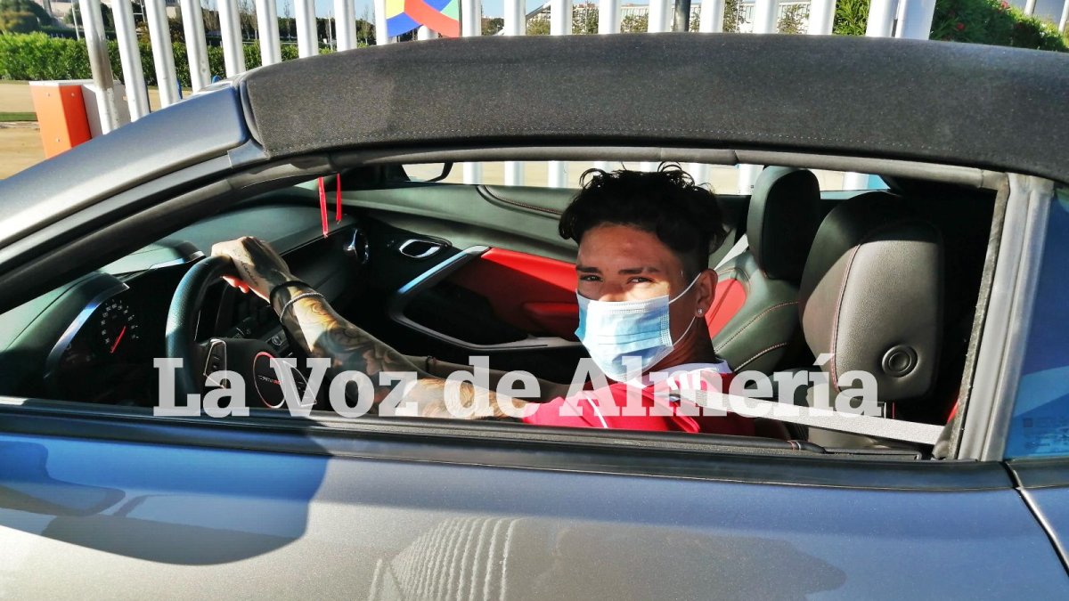 Darwin Núñez llegando al Estadio esta mañana.