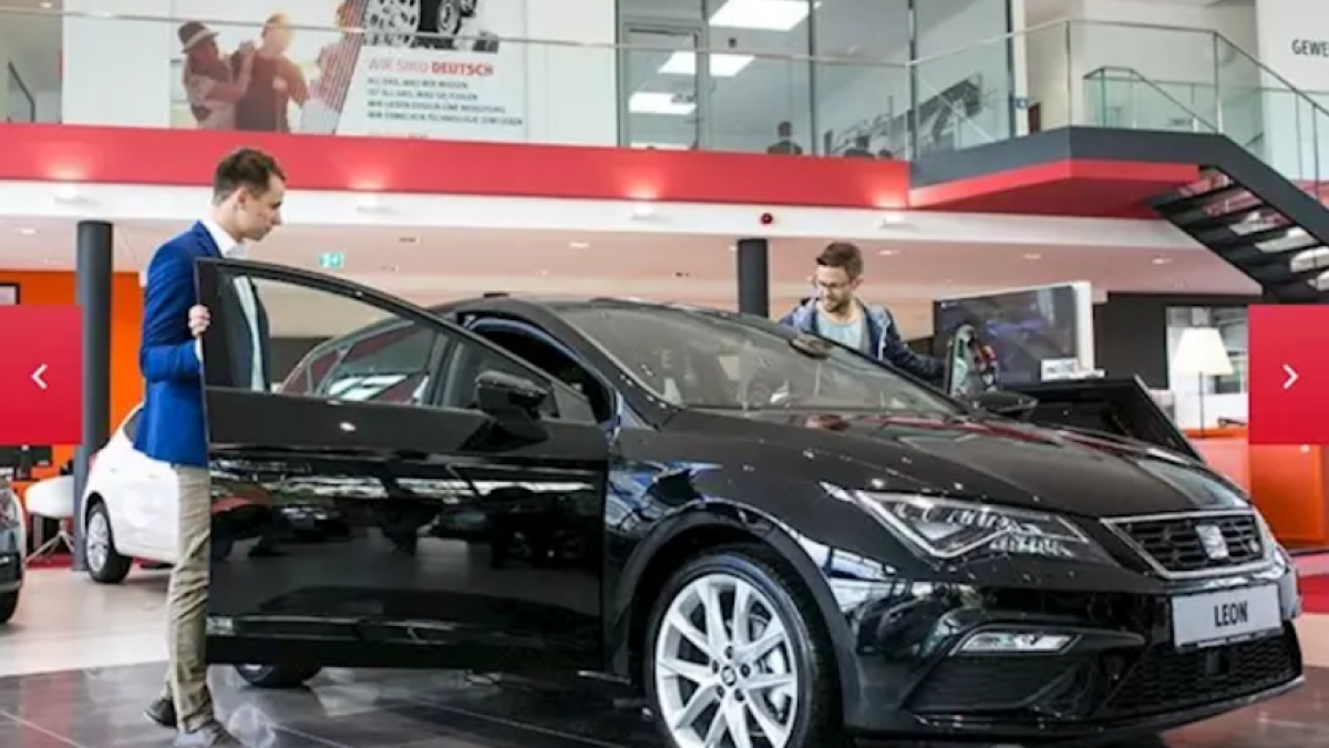 Los concesionarios podrán abrir sus puertas el próximo día 11, pero sólo con cita previa.