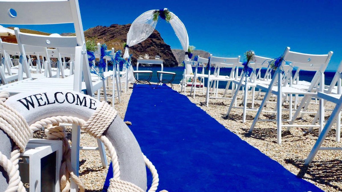 Café del Cabo acoge todo tipo de celebraciones en la playa.