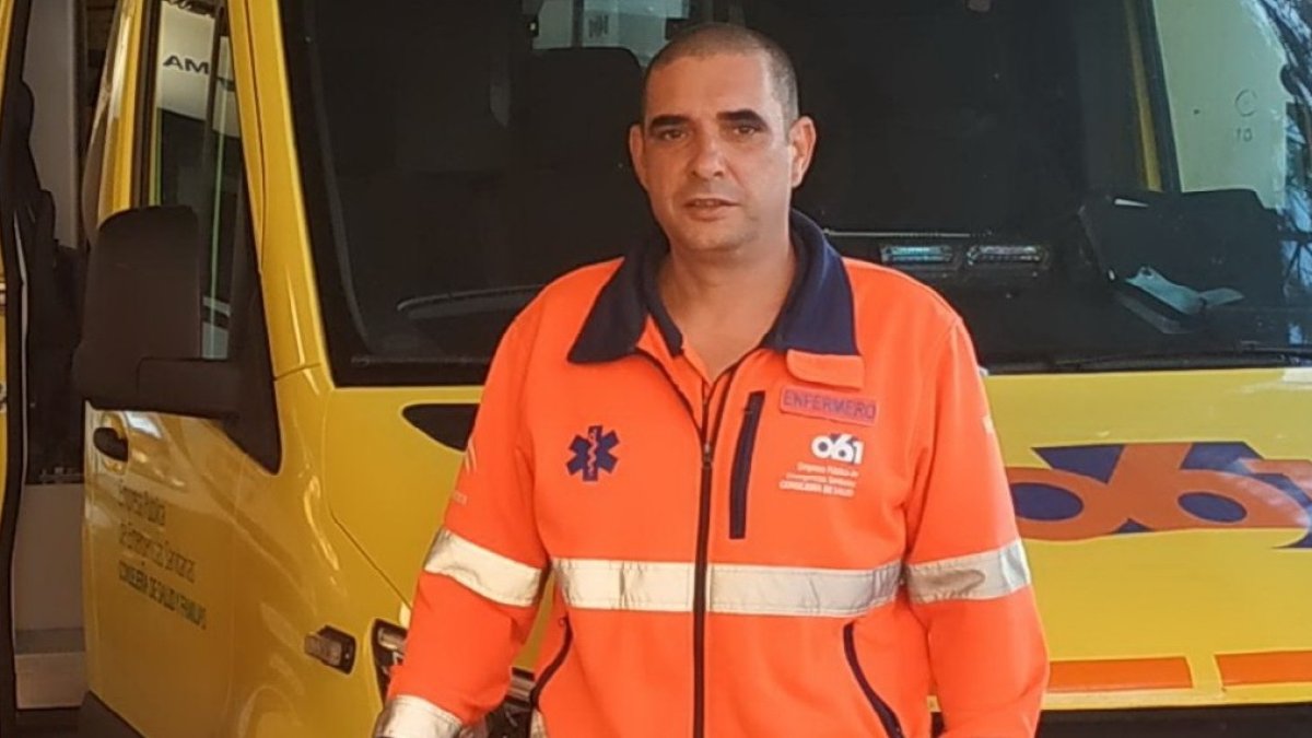 José Miguel Garrido, enfermero del 061 y voluntario de Protección Civil.