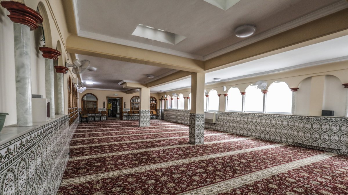 Imagen del interior de una mezquita.