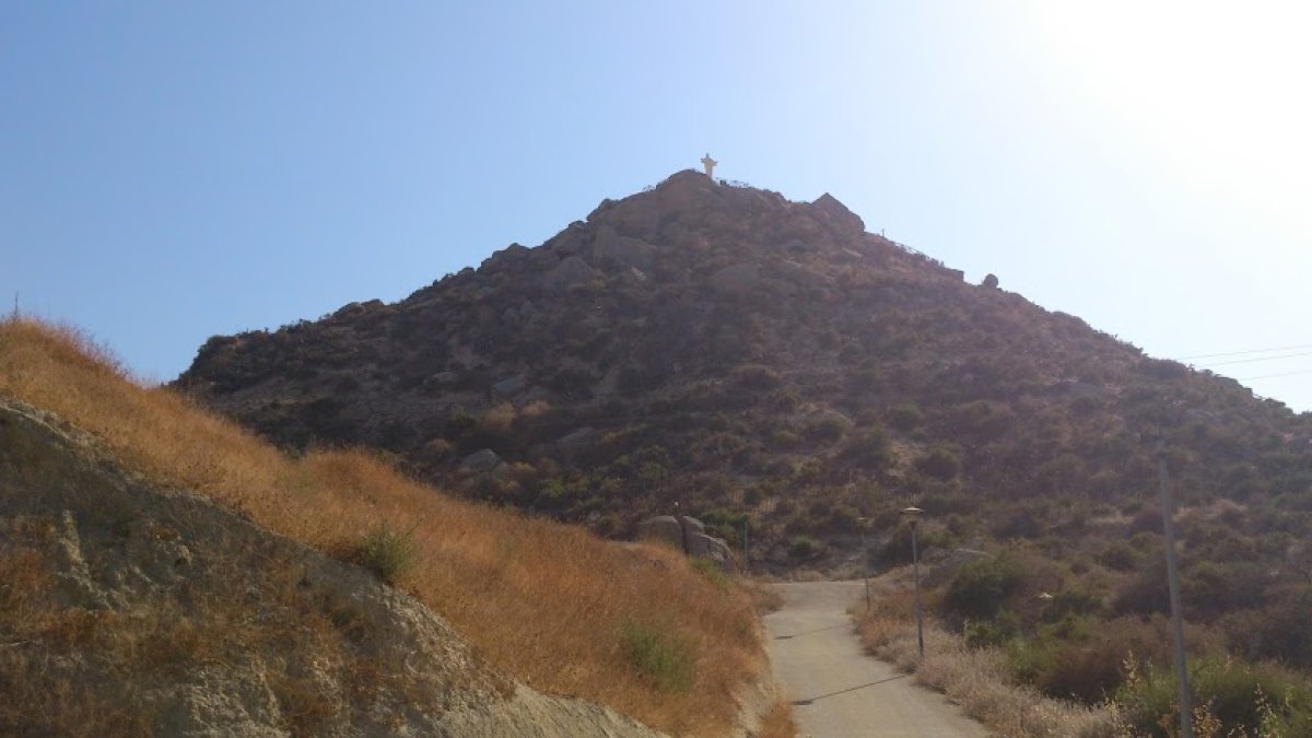 El Cerro del Espíritu Santo es un elemento muy importante de la identidad veratense.