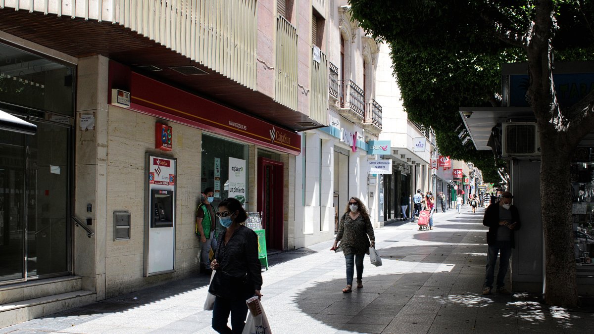 En el Distrito Almería se han curado dos personas en las últimas horas.