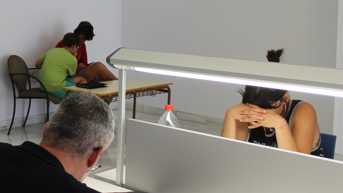 Las instalaciones se preparan para volver a recibir a estudiantes y lectores.