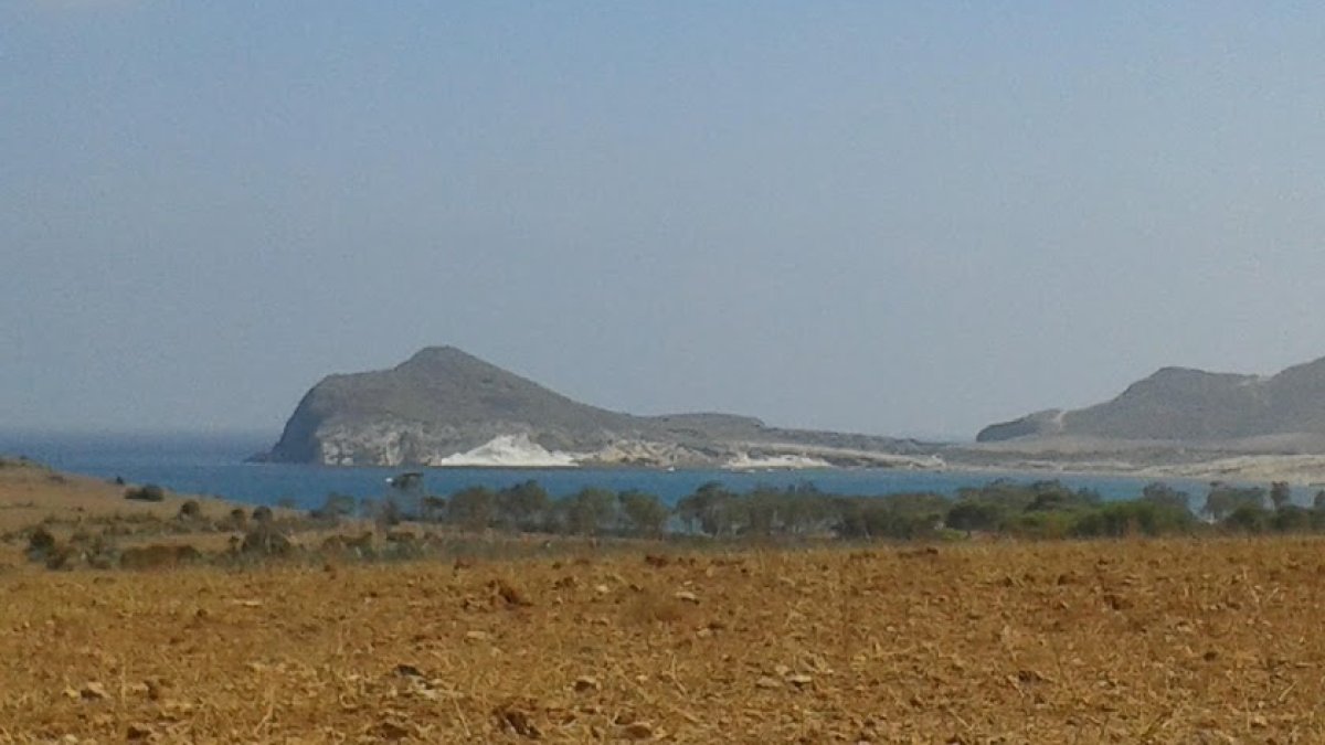 Imagne de la bahía de Los Genoveses, en el Cabo de Gata-Níjar.