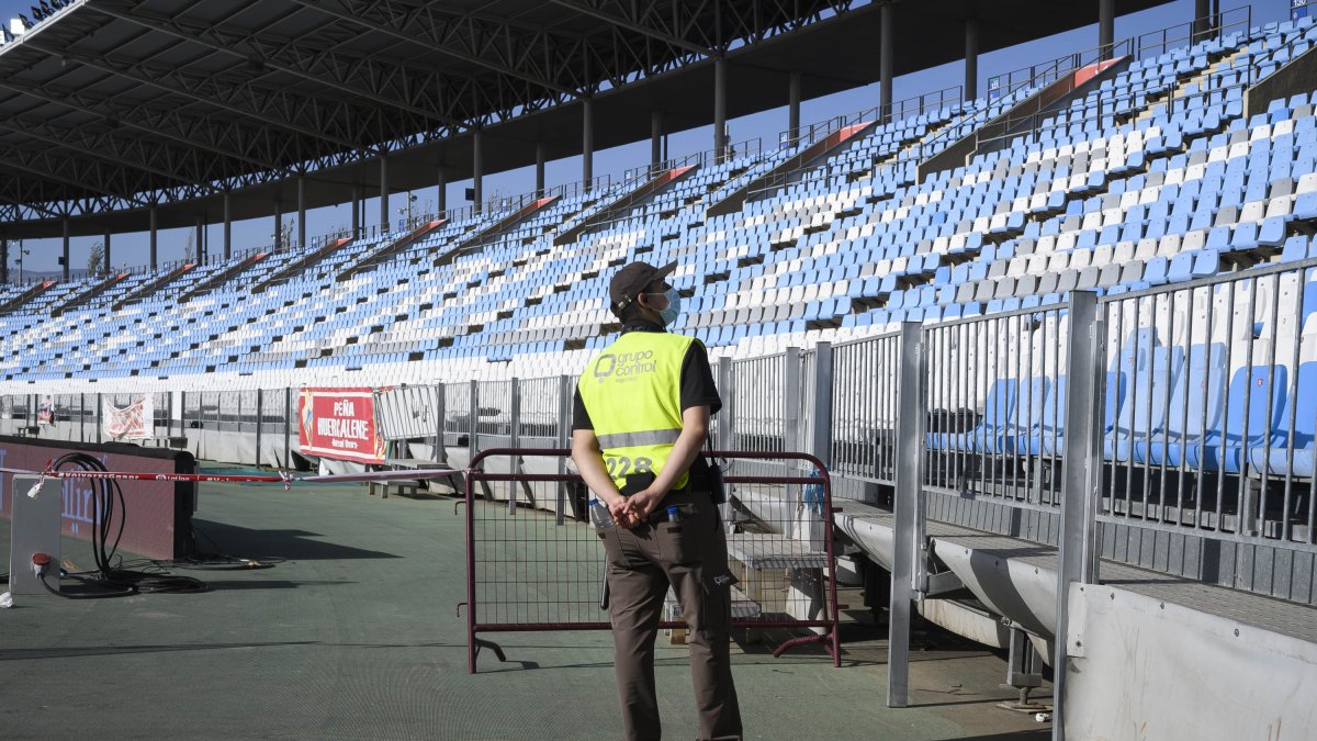 La seguridad está pendiente de todo, aunque no haya aficionados.