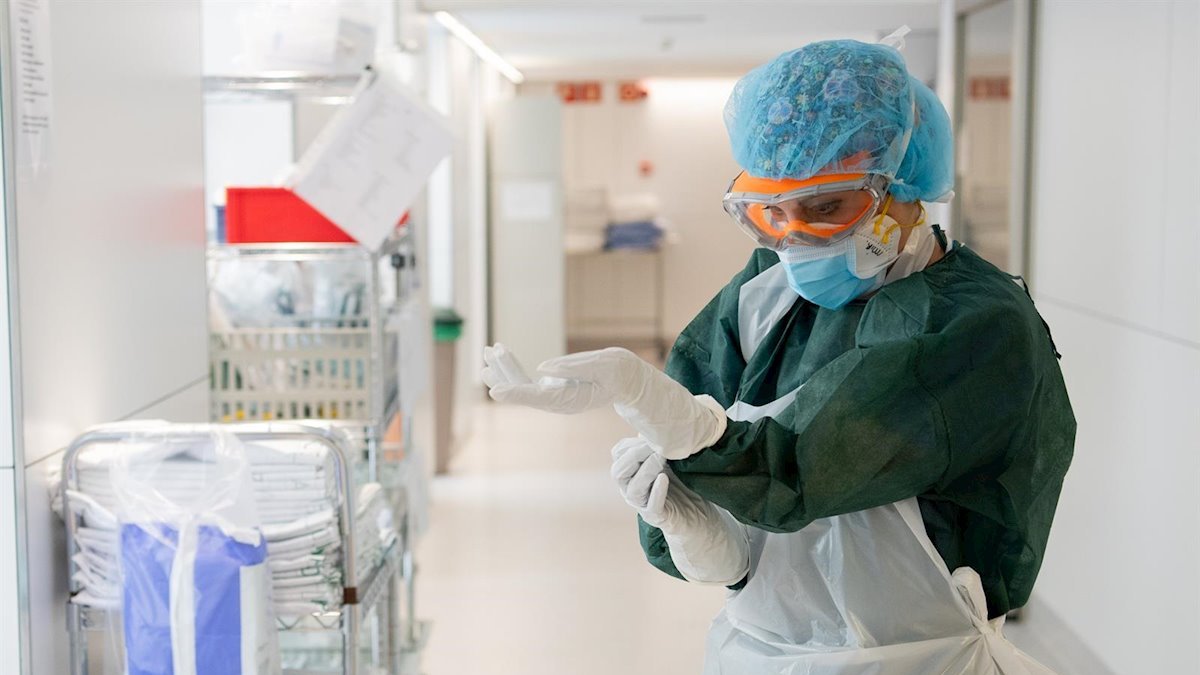 España vuelve a registrar más positivos que en la víspera.