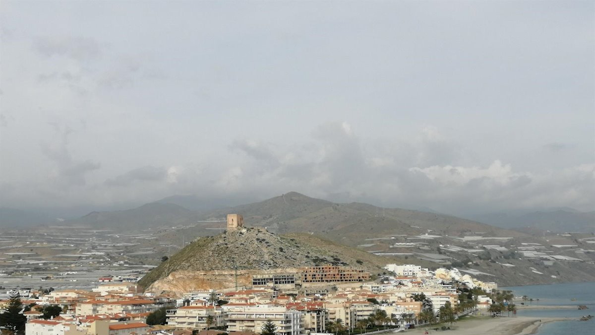 El joven había desaparecido en Castell de Ferro.
