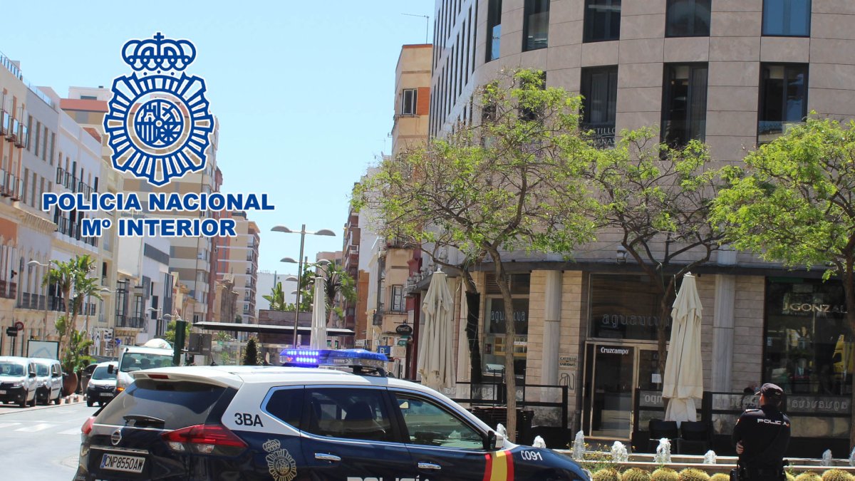 La Policía Nacional ha detenido a dos personas.