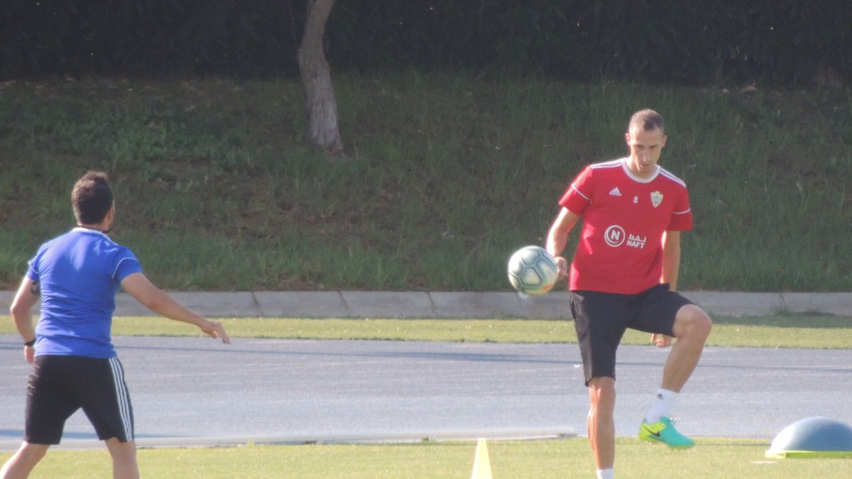 Petrovic este lunes en el campo Anexo.