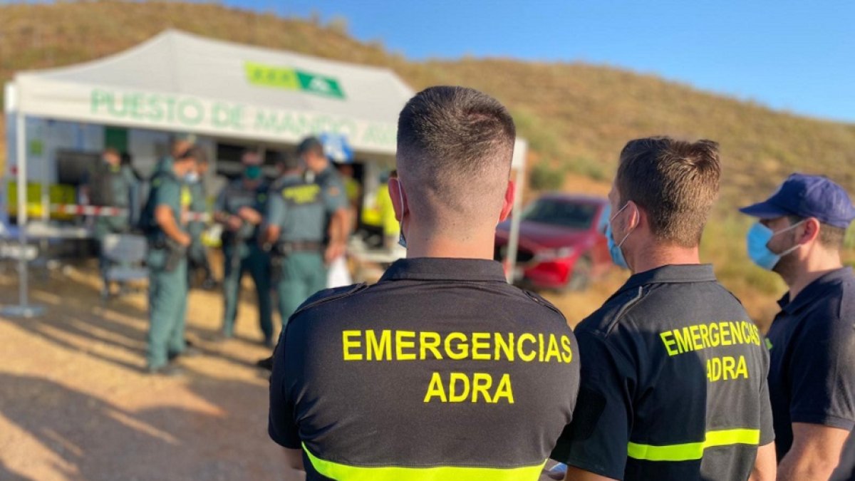 Búsqueda del desaparecido en Adra.