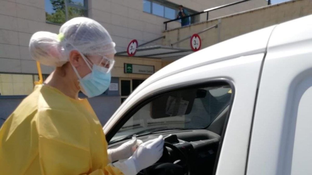 Los contagios en las últimas 24 horas han sido casi 700.