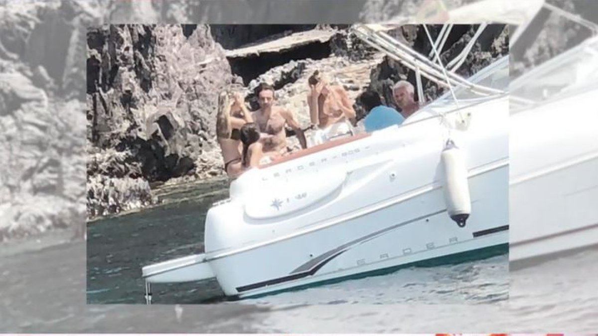 Ana Soria y Enrique Ponce, en Cabo de Gata.